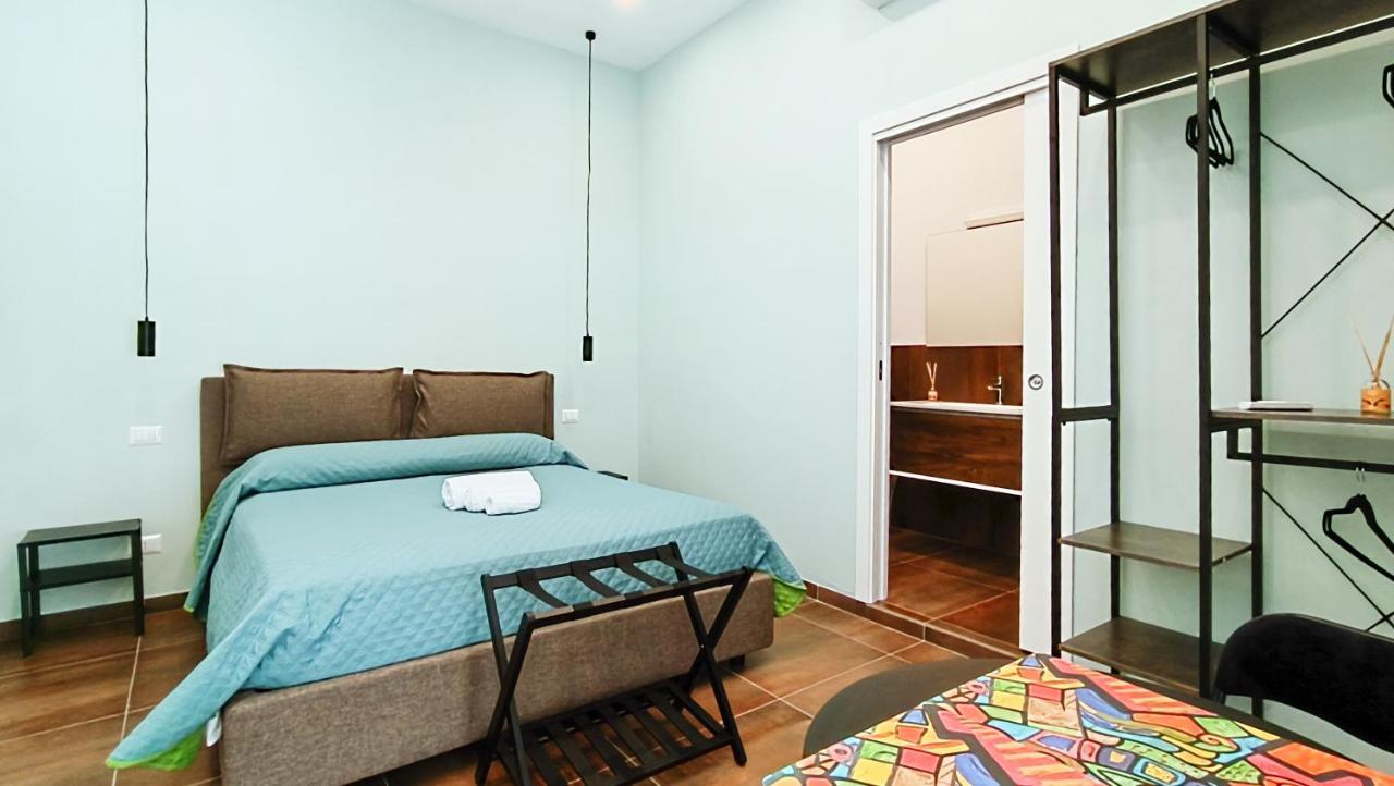 Casa Calu Castel Sant'Elmo Bed & Breakfast Naples Exterior photo
